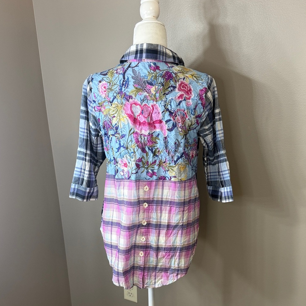 Soft Surroundings Embroidered Shirt